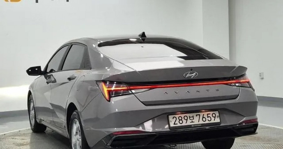 Hyundai Avante (Elantra) 