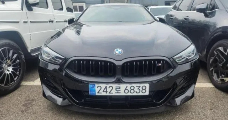 Bmw 8-Series 