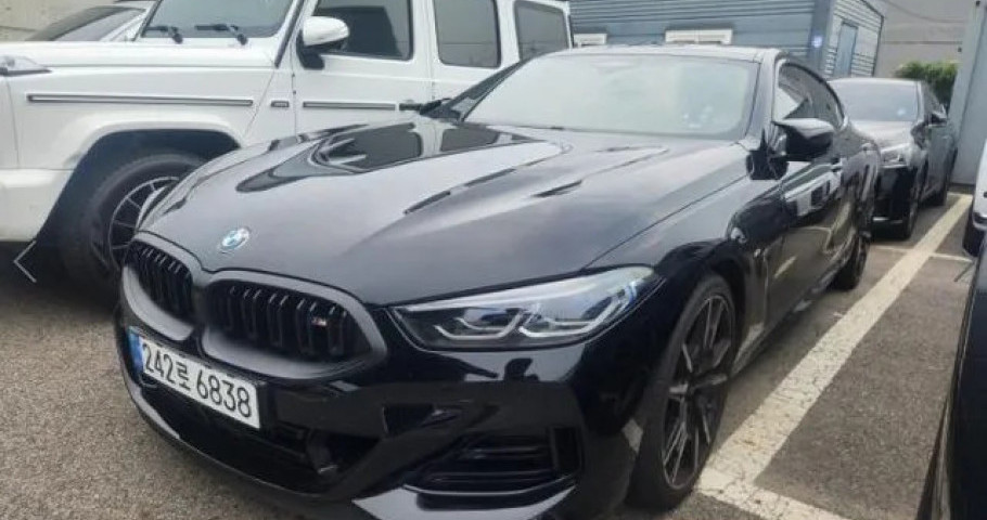 Bmw 8-Series 