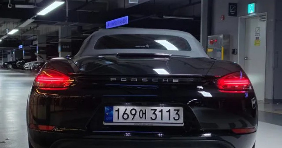 Porsche 718 