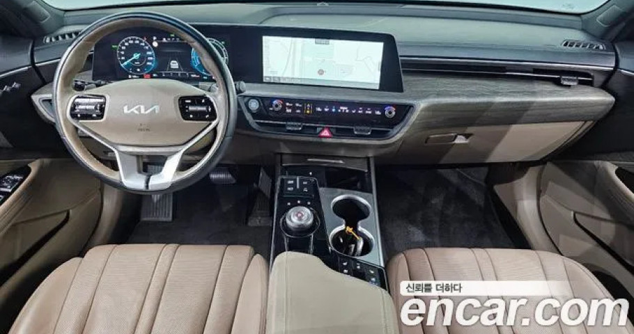 Kia K8 