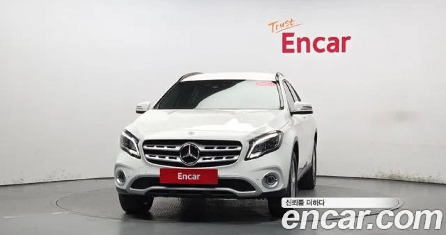 Mercedes-Benz Gla-Class 