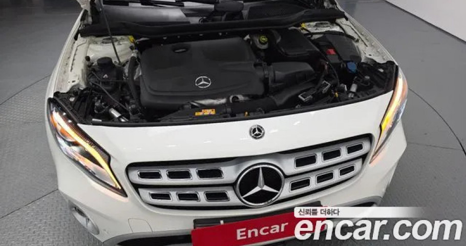 Mercedes-Benz Gla-Class 