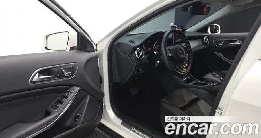 Mercedes-Benz Gla-Class 