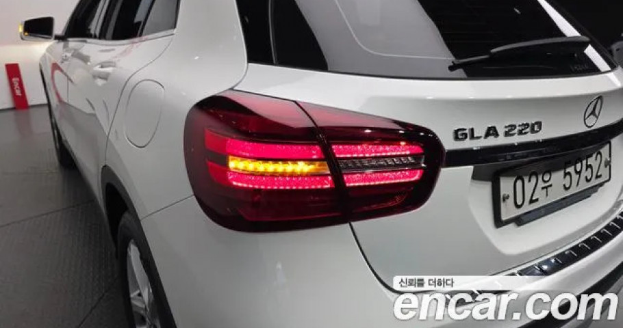 Mercedes-Benz Gla-Class 