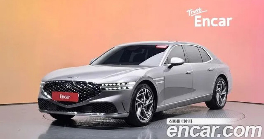 Genesis G90 