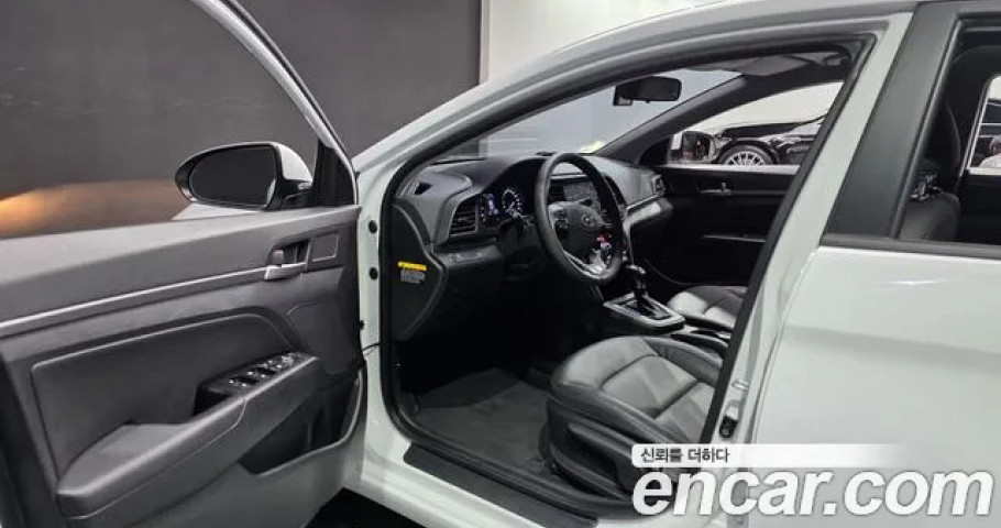 Hyundai Avante (Elantra) 