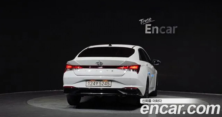 Hyundai Avante (Elantra) 