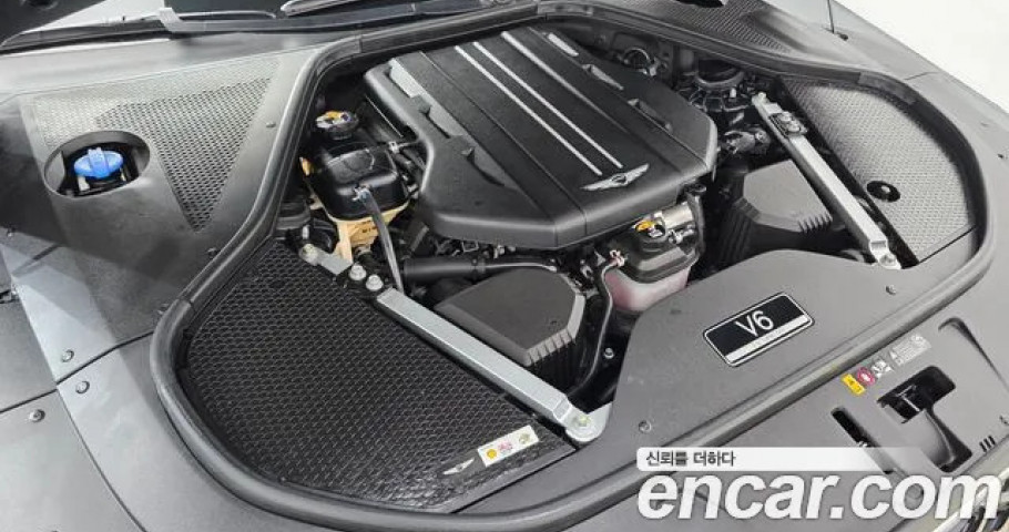 Genesis G90 