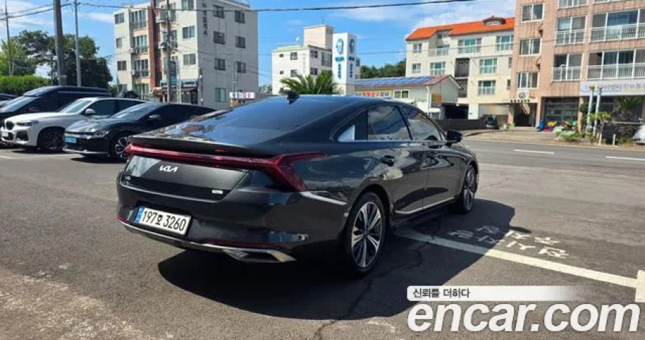 Kia K8 