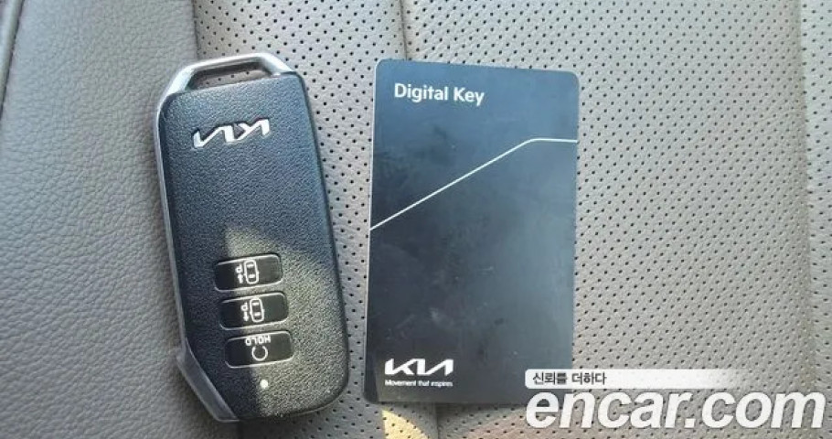 Kia K8 