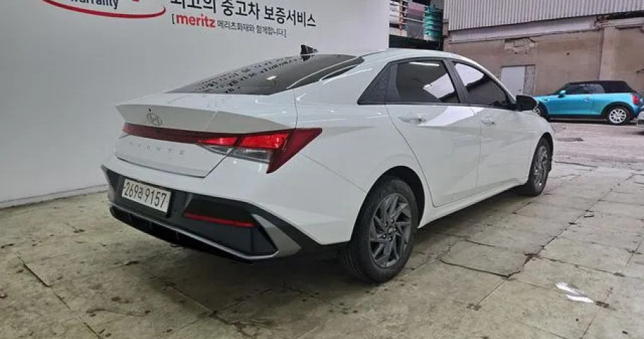 Hyundai Avante (Elantra) 