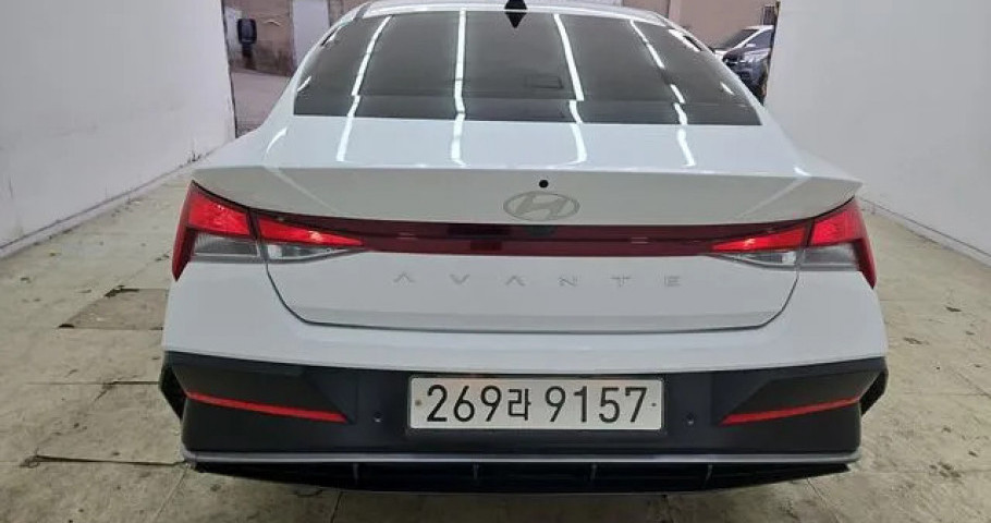 Hyundai Avante (Elantra) 