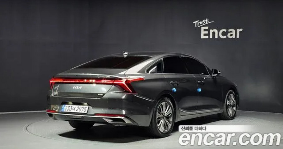Kia K8 