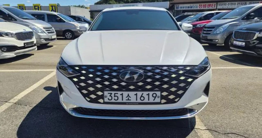 Hyundai Grandeur 