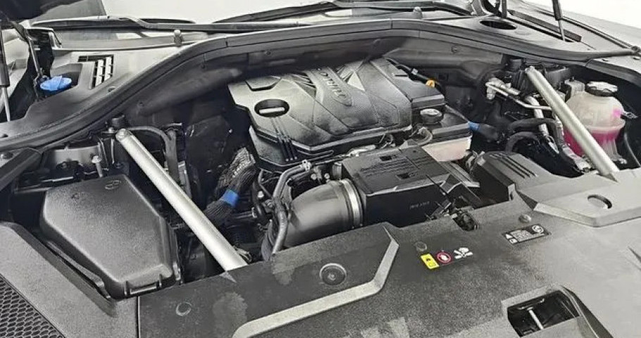 Genesis Gv70 