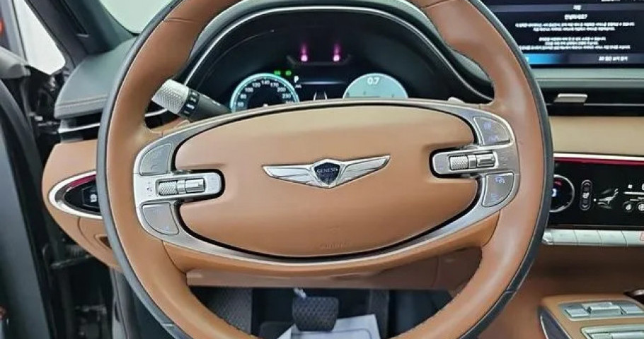Genesis Gv70 