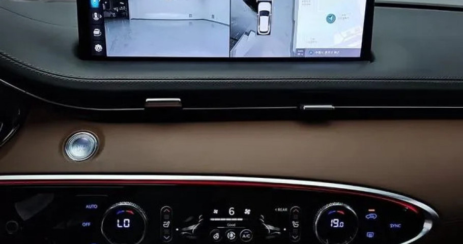 Genesis Gv70 
