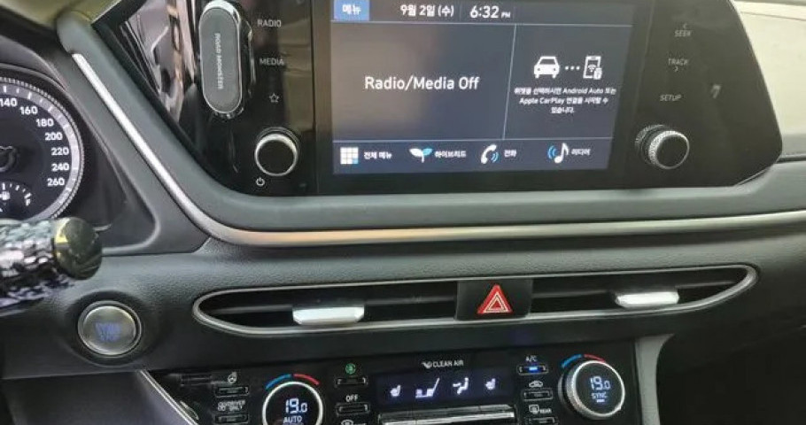 Hyundai Sonata 