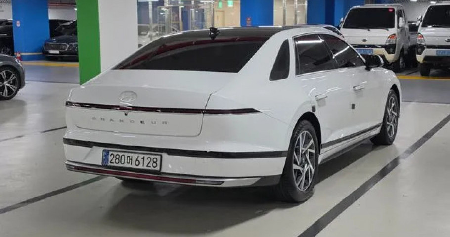 Hyundai Grandeur 