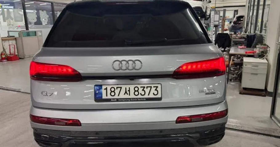 Audi Q7 