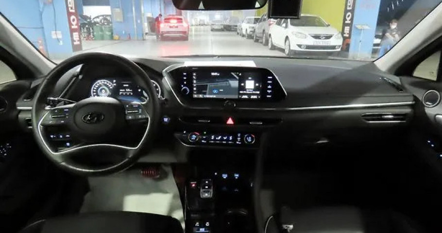 Hyundai Sonata 