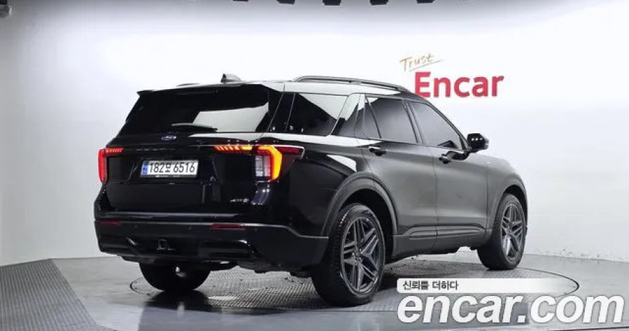 Ford Explorer 