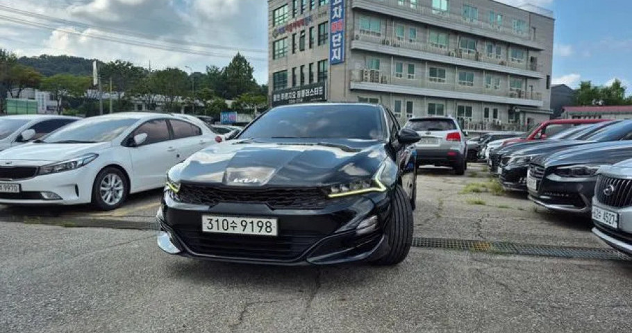 Kia K5 