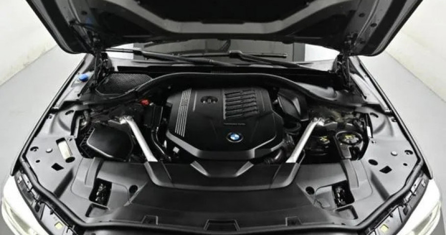 Bmw 7-Series 