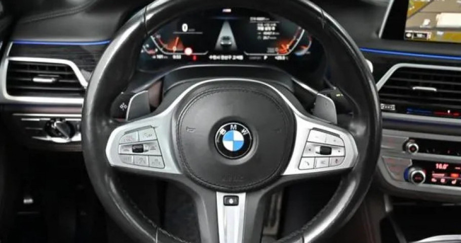 Bmw 7-Series 