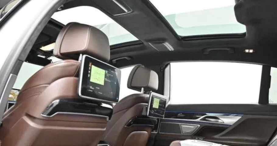 Bmw 7-Series 