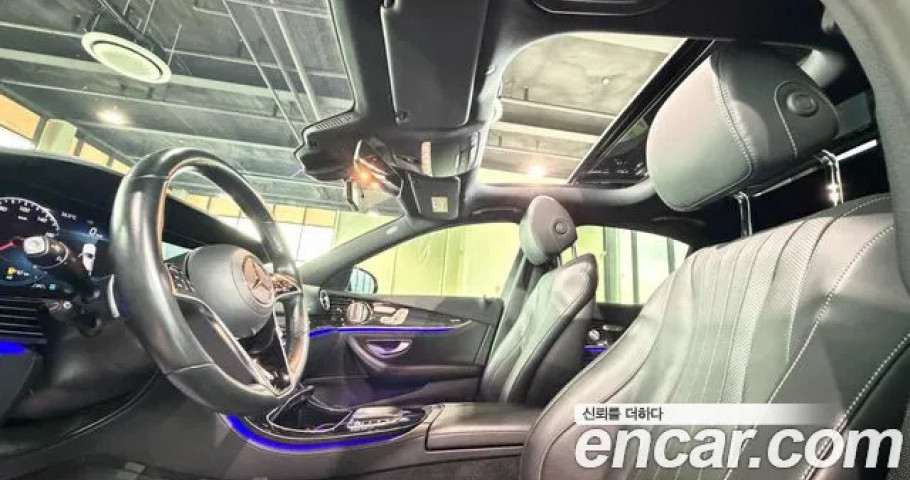 Mercedes-Benz E-Class 