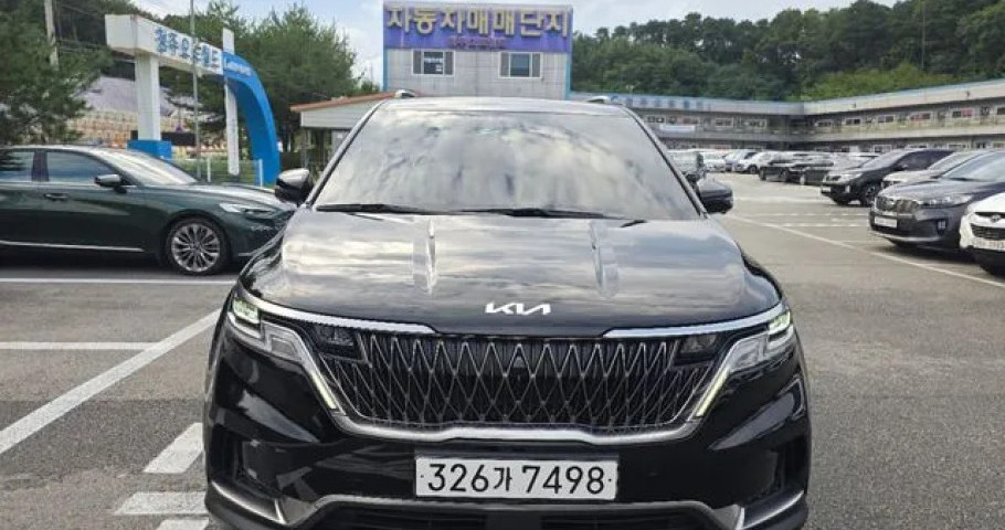 Kia Carnival 