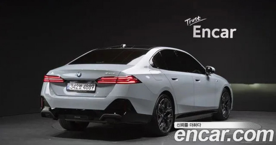 Bmw 5-Series 