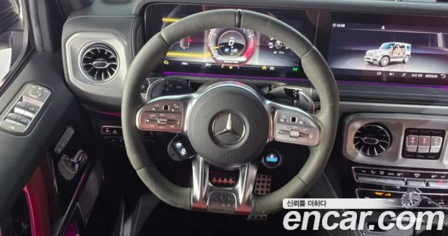 Mercedes-Benz G-Class 