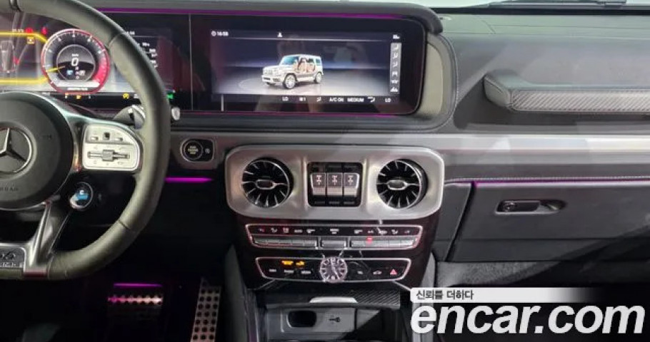 Mercedes-Benz G-Class 