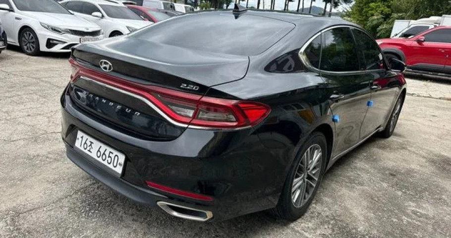 Hyundai Grandeur 