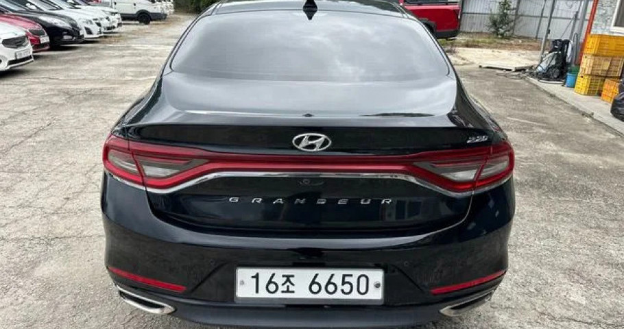Hyundai Grandeur 