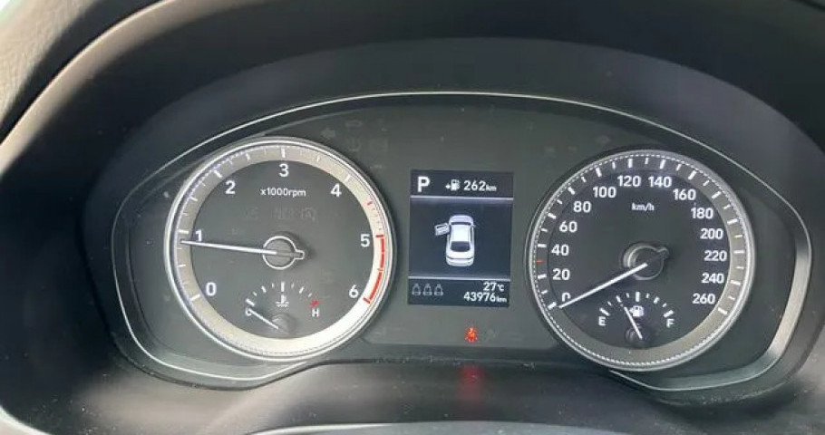Hyundai Grandeur 