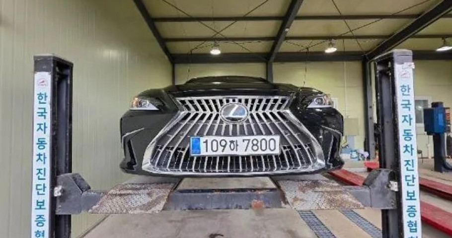 Lexus Es 