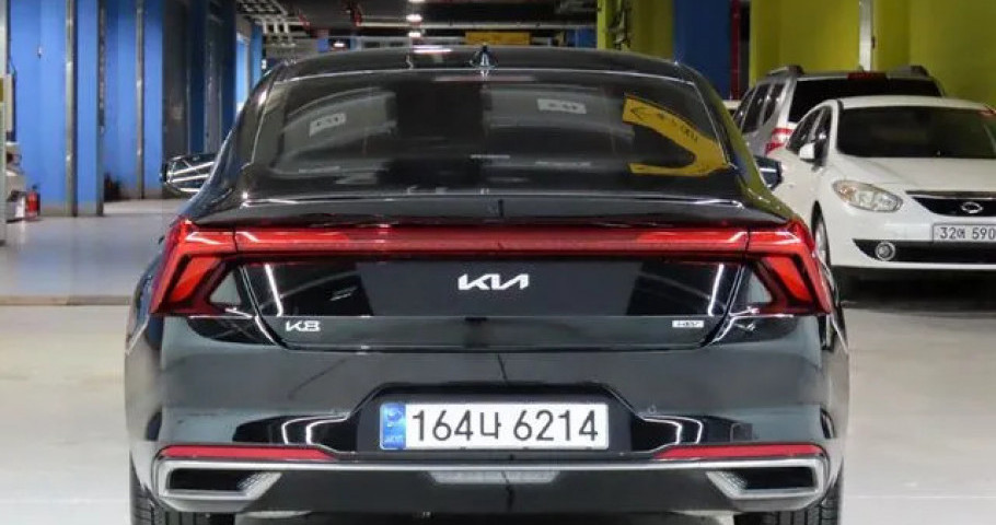 Kia K8 