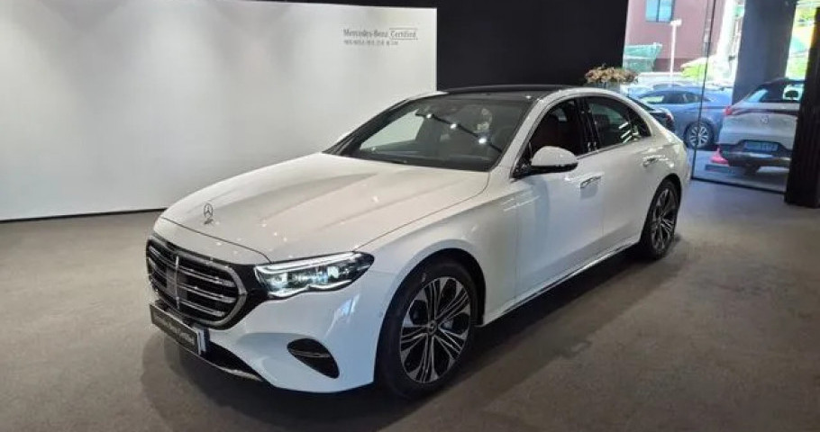 Mercedes-Benz E-Class 