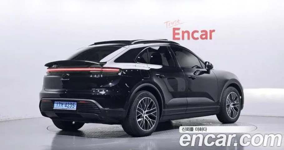Porsche Macan 
