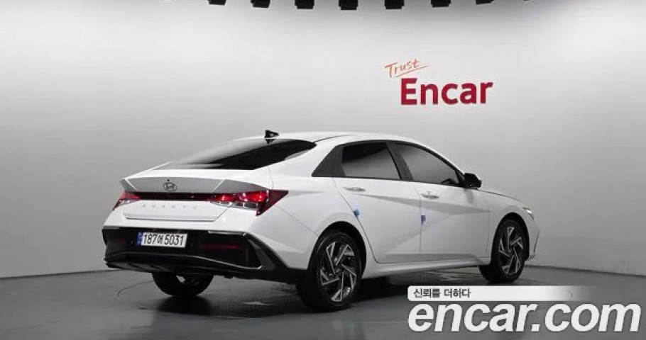 Hyundai Avante (Elantra) 