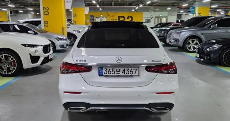 Mercedes-Benz E-Class 
