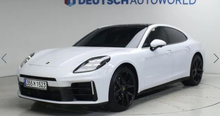Porsche Panamera 