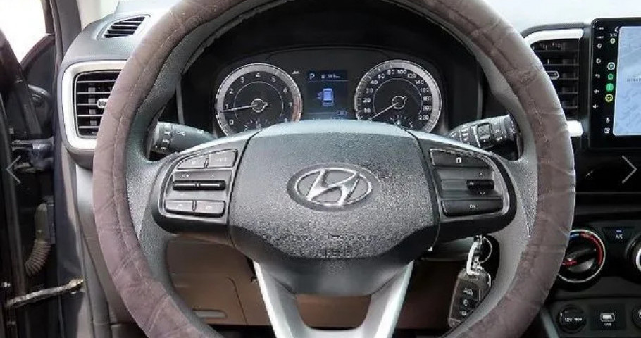 Hyundai Venue 