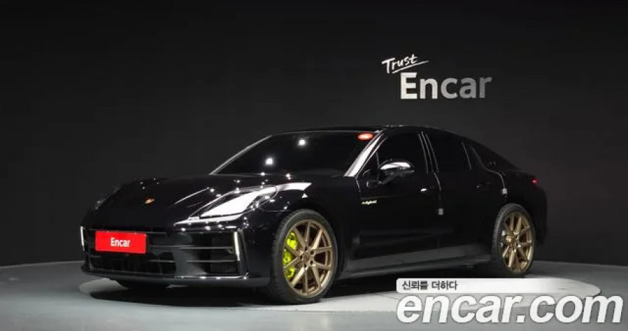 Porsche Panamera 