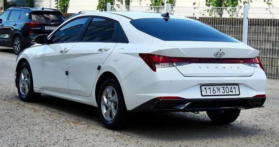 Hyundai Avante (Elantra) 