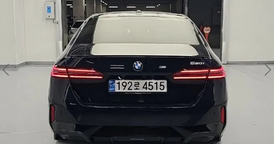 Bmw 5-Series 